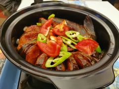 -刘姐啤酒鱼民族演艺餐厅(西街总店)