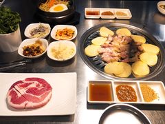 -韩聚屋韩国烤肉餐厅(新北万达店)