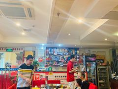 大堂-大众美蛙鱼头(民心佳园总店)