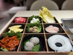 -左庭右院鲜牛肉火锅(新梅广场店)