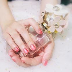 -ManiQ 美甲美睫專門店