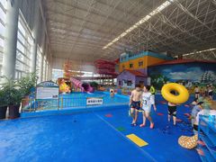 -兴芮温泉度假区