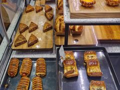 -巴黎贝甜(大宁国际商业广场店)