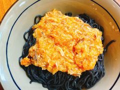乌金拌面-蟹黄鱼·楼上面馆(外滩中央旗舰店)
