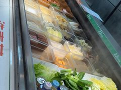 -红渡小香·牛肉麻辣香锅(车站南路店)