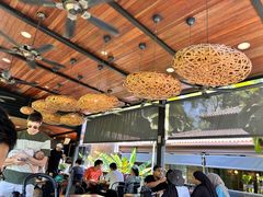 -植物园哈利亚餐厅