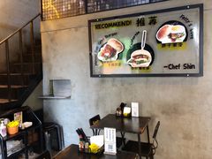 大堂-Grinder 绞肉机汉堡(武定路店)