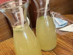 -新白鹿餐厅(银泰西湖文化广场店)