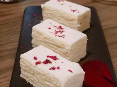 娜帕里勇-那时新疆·若羌(经纬汇店)