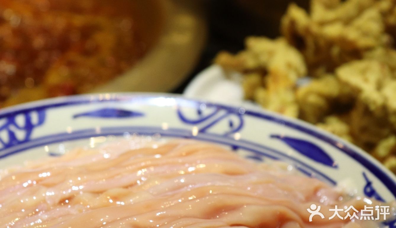 7.9折！真材实料看得到的北京高分火锅店，自助小料能吃撑