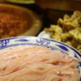 7.9折！真材实料看得到的北京高分火锅店，自助小料能吃撑