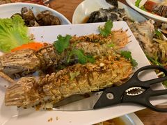 -拉威海鲜市场