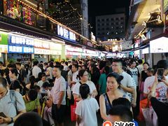 -市府路小吃城(民俗文化广场锦苑店)