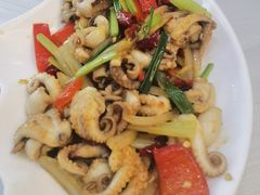 -覃记海鲜美食餐厅