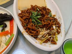 -龙香居海鲜浑锅家常菜·特色驴肉