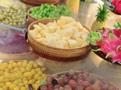 -四囍码头海鲜烧烤自助火锅(外滩南京东路悦荟广场店)