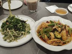 -陈熹公民族美食文化餐厅(中华广场店)