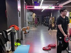 -开阳里游泳健身