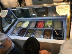 自助取餐区-吉小手•豆花和糖水(卧龙晓城店)