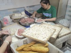 -张阿三馄饨店
