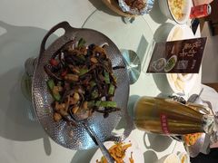 -美味故事特色餐厅(汉阳郭茨口店)