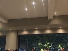 大堂-星巴克臻选(南京艾尚天地店)