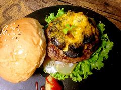 -HIGH FIVE哈福手工汉堡(桂林路店)