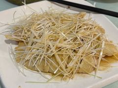 -品香菜馆(旗峰路中侨大厦店)