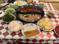 -赵美丽重庆火锅(西安直营总店)