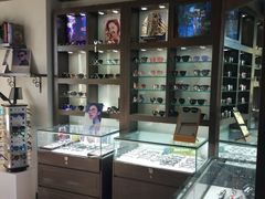 -视野联行眼镜蔡司·依视路官方授权店(顺城店)