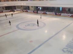 -全明星滑冰俱乐部(万象城店)
