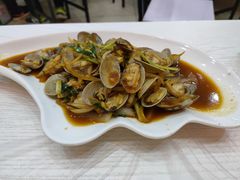 -覃记海鲜美食餐厅