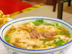 牛肉罩饼-赵氏牛肉罩火烧