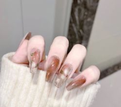 -兔猫ToMoreNails美甲美睫
