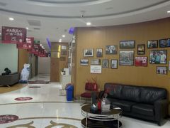 -雅悦齿科(顾村公园店)