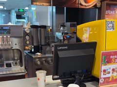 -麦当劳(杨林得来速店)
