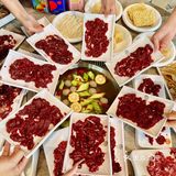 潮州人嘴是真严啊，这么大的牛肉城瞒不住了