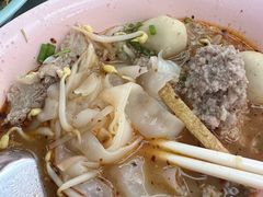 宽米粉-榮泰米粉湯(Left Shop)