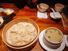-李犟大爆鳝面·手工蟹黄包(湖滨西湖店)