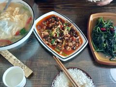 -八美镇邛崃土地坡饭店