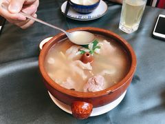 -沙龙酒家