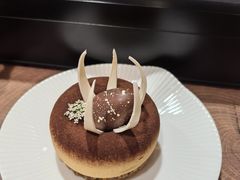 -潮一不贰·法式甜品·生日蛋糕·西式简餐(外滩店)