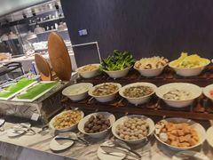 -筠咖啡西餐厅(上海国展宝龙丽筠酒店)