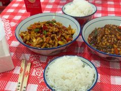 -荆九爷爆炒桥头三嫩(云南北路店)