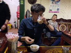 -老光明岗琼甜茶馆