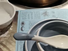 -三个椰子·现砍椰子鸡(金源CBD店)