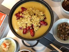 精品蒜香小龙虾-黄尚皇小龙虾-螃蟹-烧烤工坊(皇后公园店)