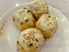-老西白点心店