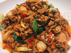 小炒黄牛肉-老爷庙风味美食府(魏都大道店)