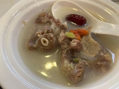 牛尾汤-桃园中华料理炸酱面(燕儿岛路店)